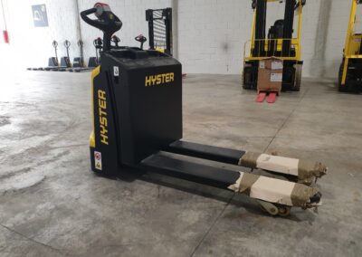 Aragonesa-de-carretillas-transpaleta-electrica-hyster-p1.6-025-03